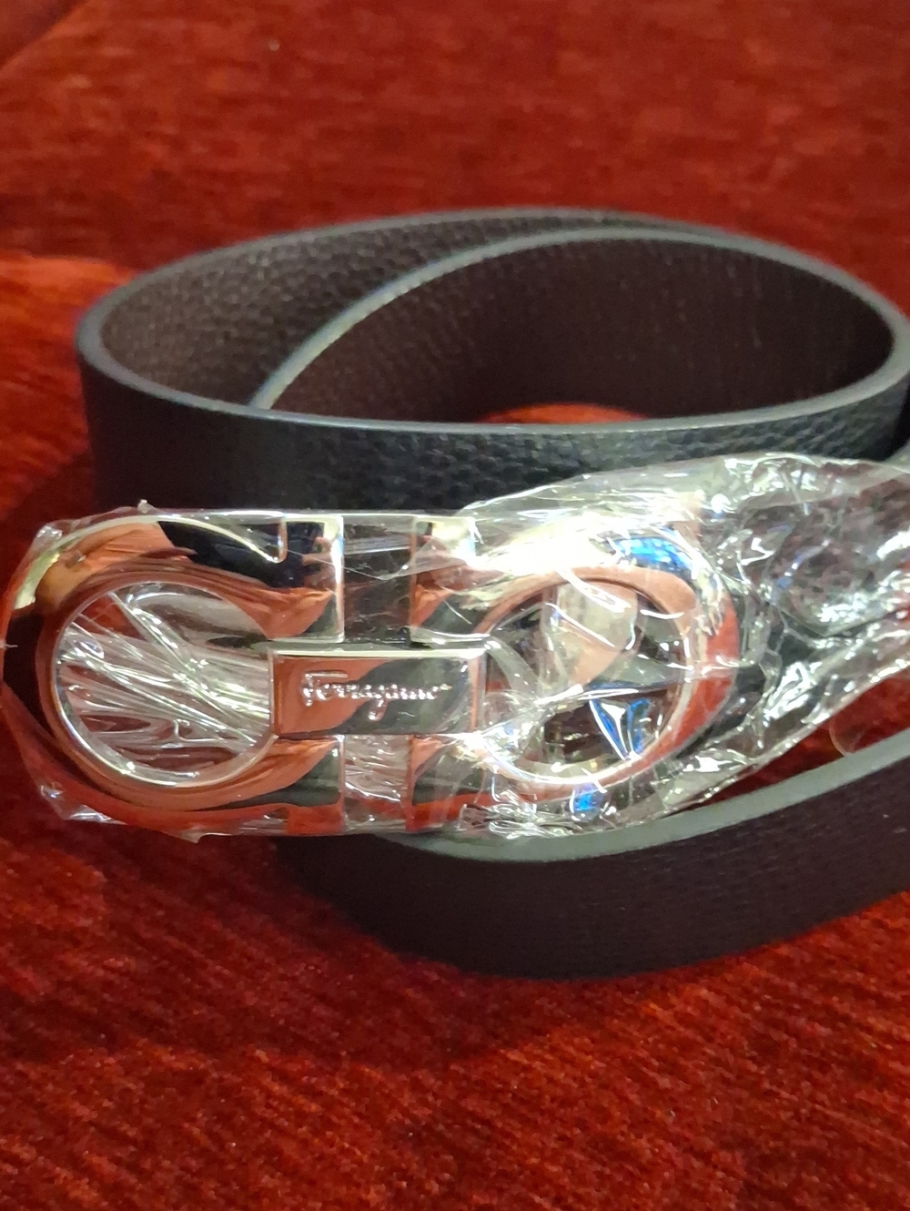 NWOT Salvatore Ferragamo Black Leather Belt with Silver Gancini Buckle